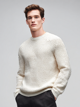 Men's casual knitted round-neck long-sleeved shirt